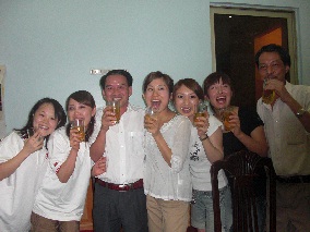 手術が終わって、病院長と乾杯